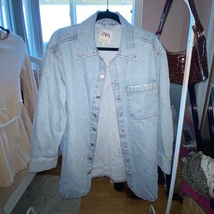 Zara light wash denim jacket